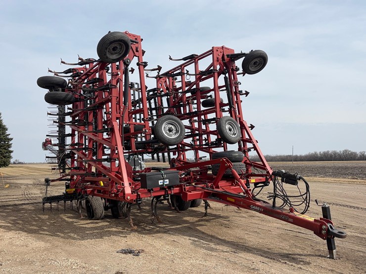 2017-case-ih-255-image-12