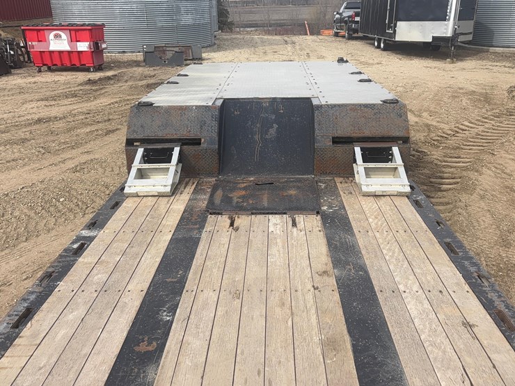 2022-muv-all-5370hdg-image-21