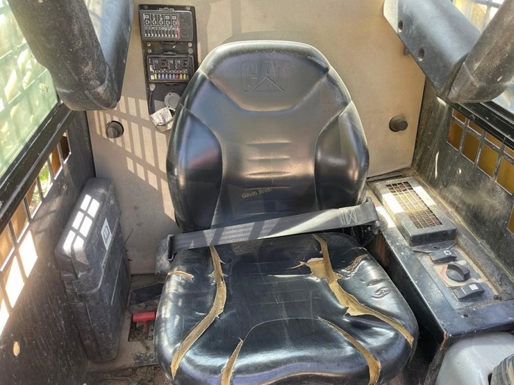 caterpillar-257b3-image-10