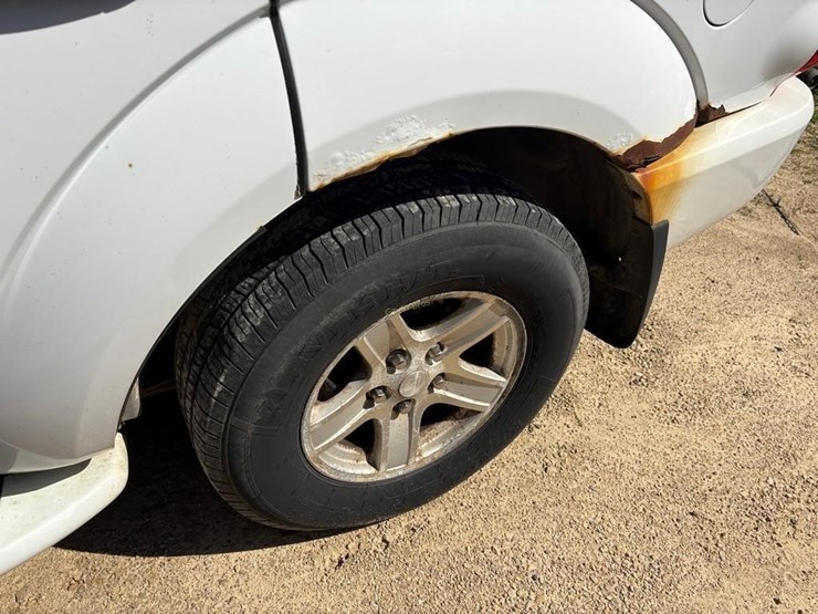 2004-dodge-durango-image-4