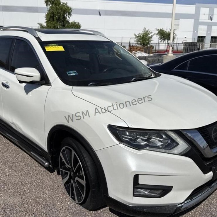 2018 NISSAN X-TRAIL
