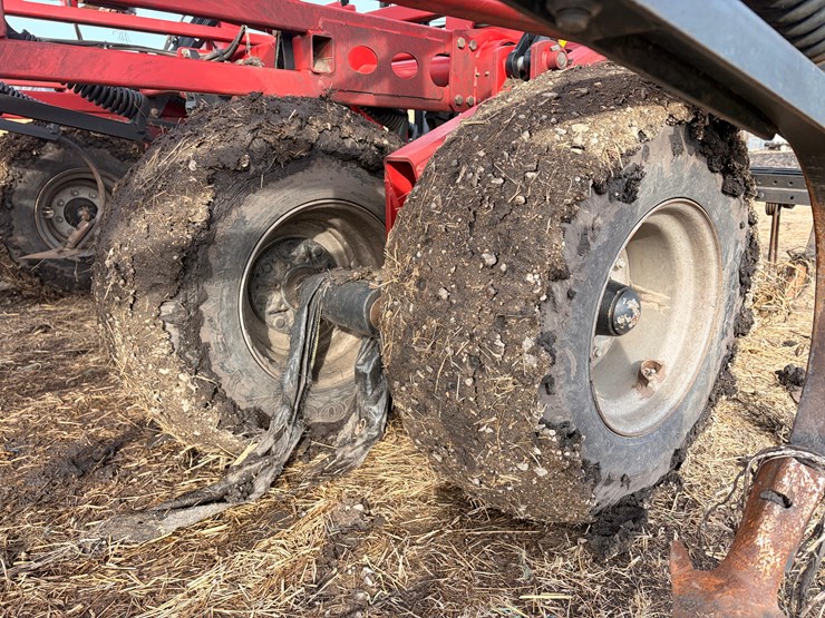 2017-case-ih-255-image-10