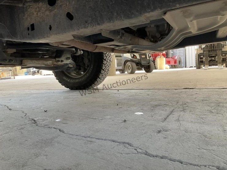 2017-ford-f150-image-28