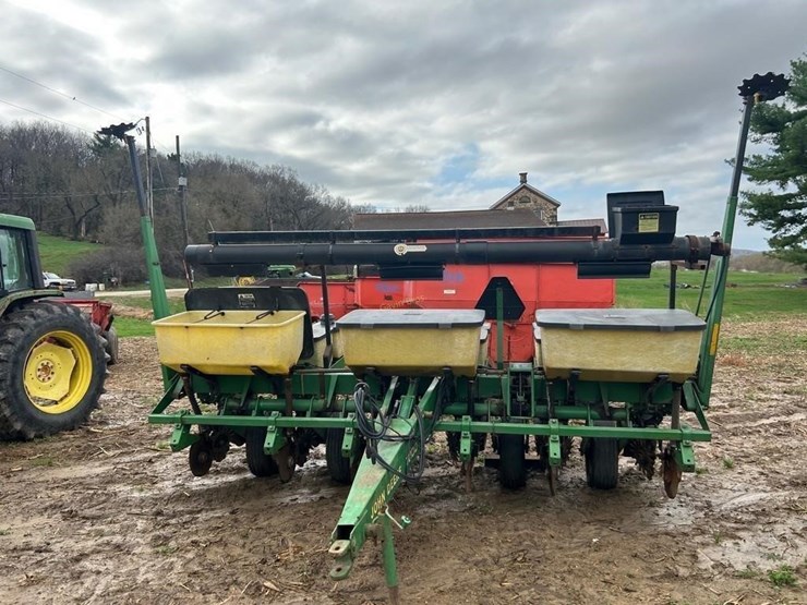 john-deere-7200-image-2