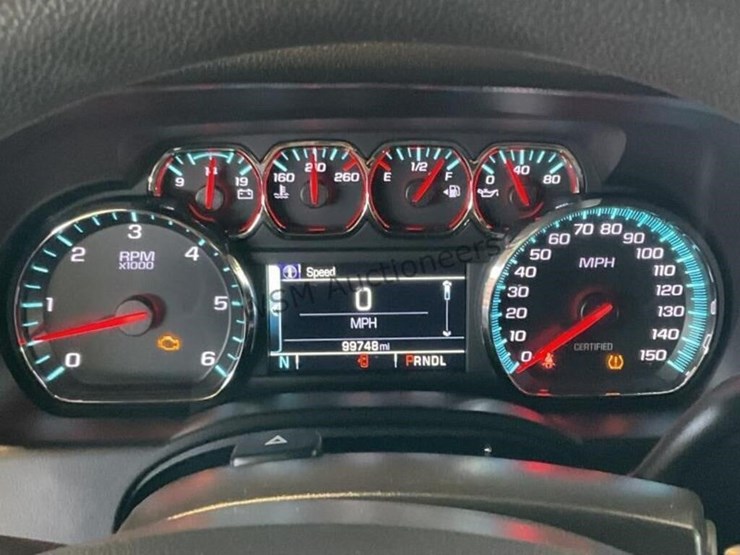 2019-chevrolet-tahoe-image-17