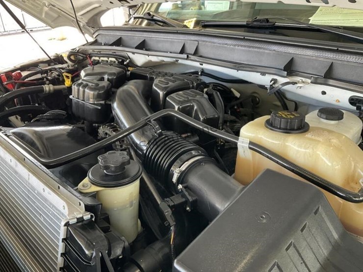 2016-ford-f350-image-14