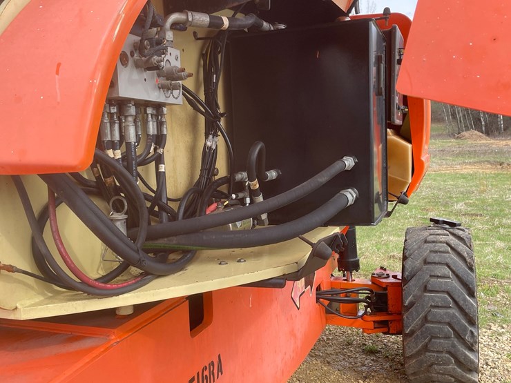 2007-jlg-860sj-image-28