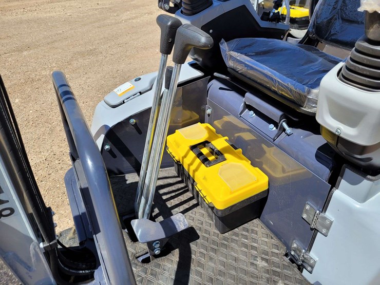 2026-landhero-ats-me18-mini-excavator-image-13