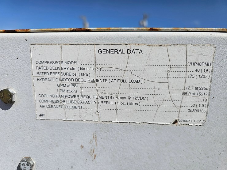 2017-ford-f750-image-11