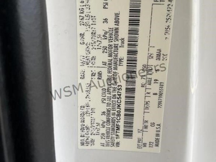 2018-ford-f150-image-16