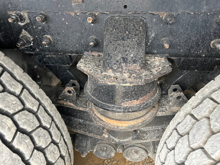 2019-kenworth-t880-image-25