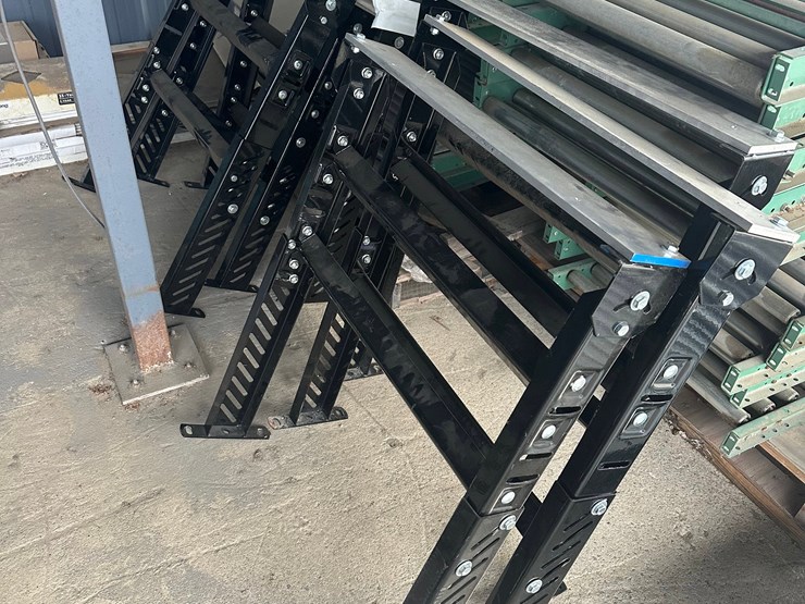 unused-(30)-section-1-1/4"-steel-roller-roach-conveyors-&-(31)-section-round-ball-roach-conveyor-panels-image-4