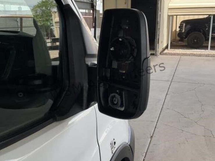 2020-ford-transit-image-9
