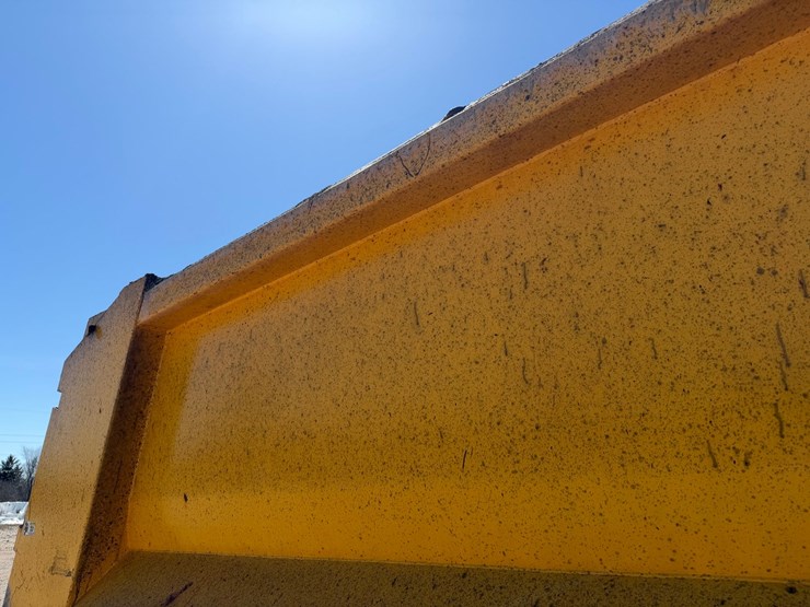 1995-mack-cl713-image-26