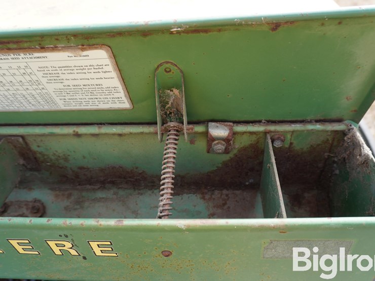 john-deere-8300-image-10