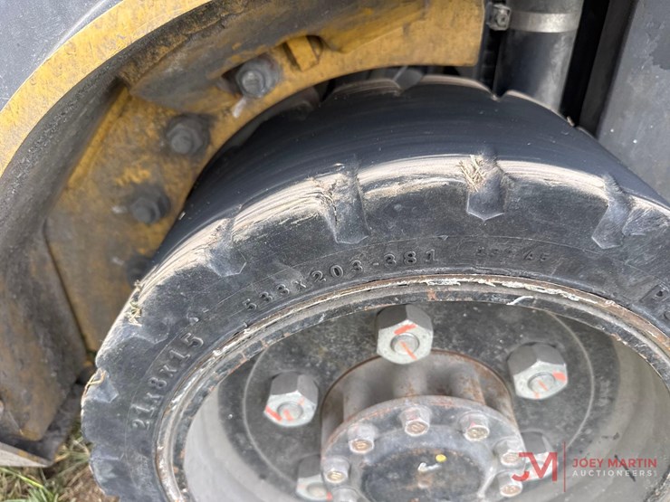 caterpillar-2c6000-image-14