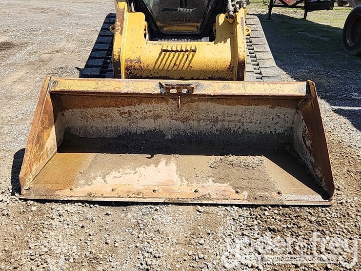 2012-caterpillar-299d-image-22