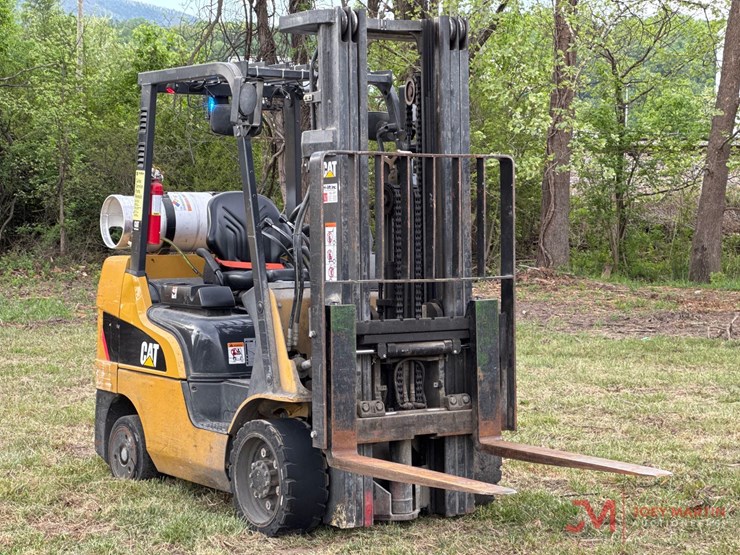 caterpillar-2c6000-image-1