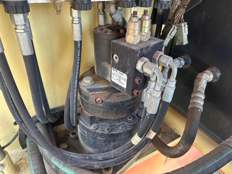 2007-jlg-400s-image-45