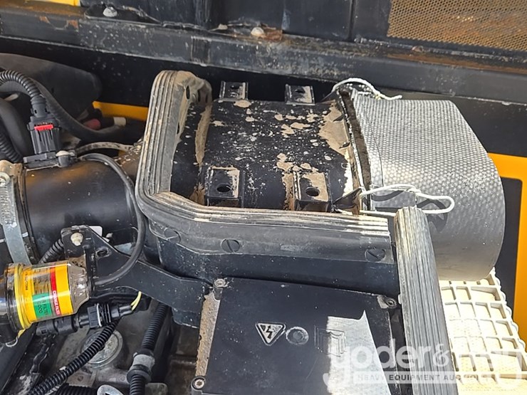 2018-jcb-510-56-image-59