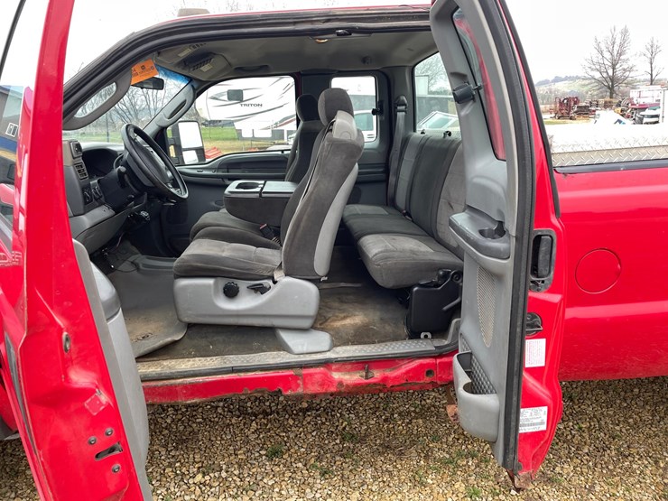 2003-ford-f350-image-18