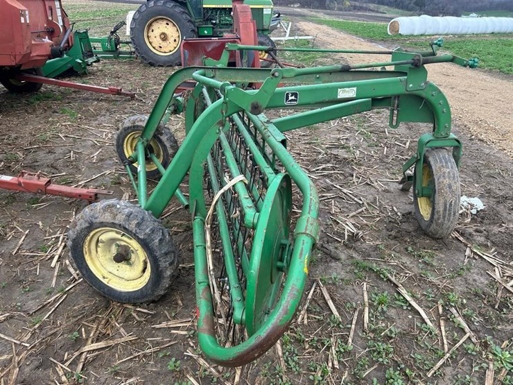 john-deere-74-image-3