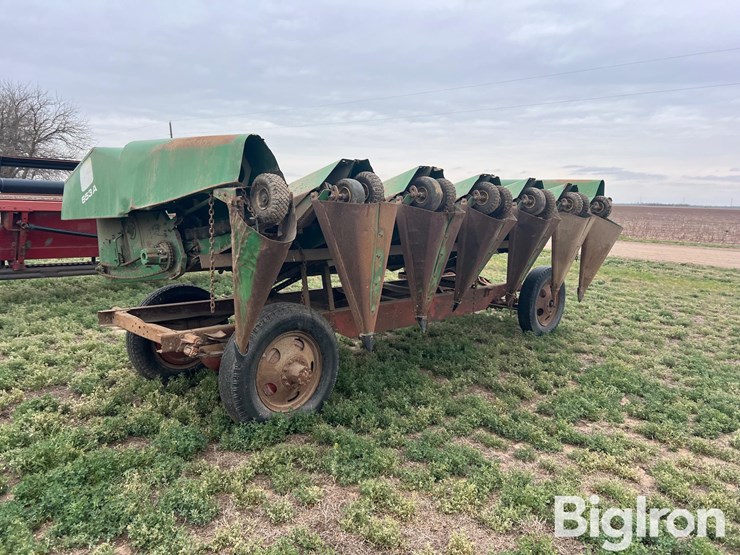 1985-john-deere-653a-image-3