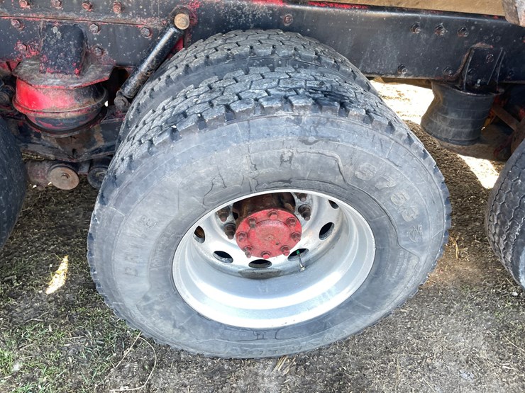 1998-peterbilt-378-image-16