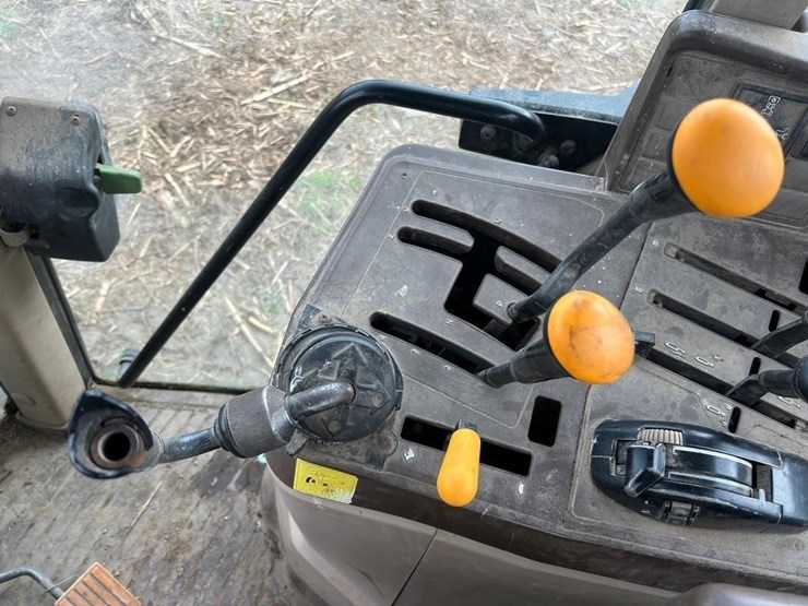 john-deere-6410-image-11