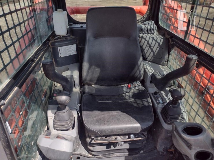 kubota-svl75-2-image-13
