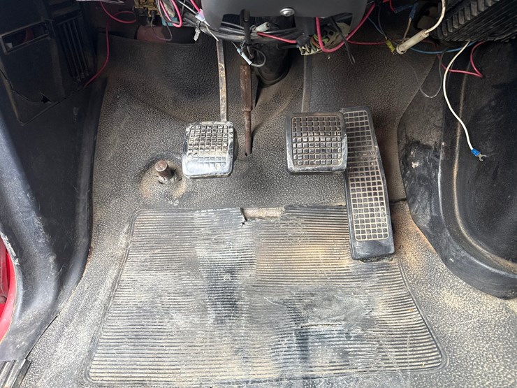 1989-ford-f800-image-61