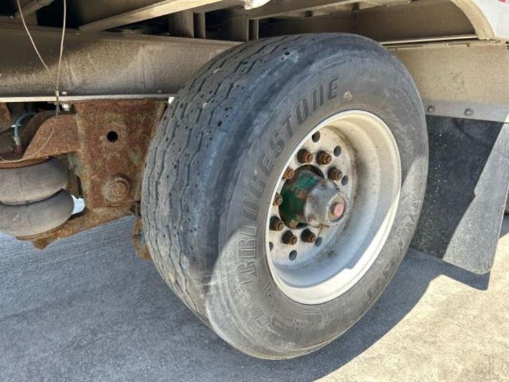 2008-titan-53-ft-image-21