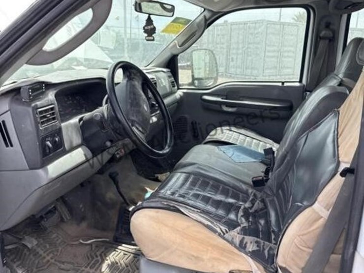 2003-ford-f350-image-23