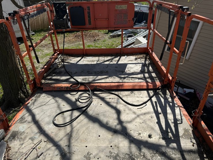 2008-jlg-4394rt-image-23