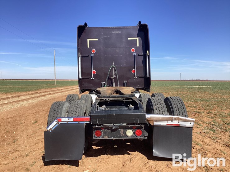 2008-peterbilt-389-image-6