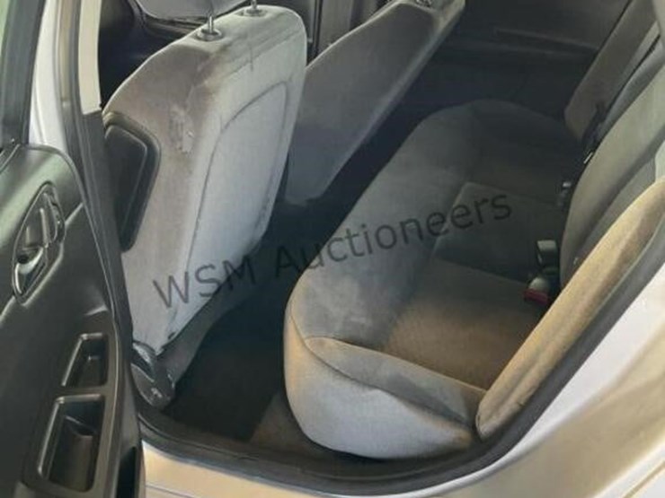 2016-chevrolet-impala-ls-sdn-image-23