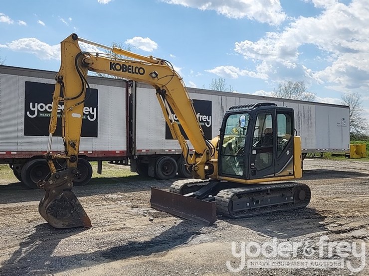 2016-kobelco-sk85cs-3e-image-1