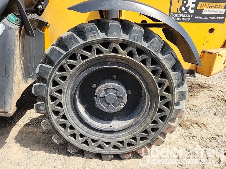 2016-jcb-510-56-image-14