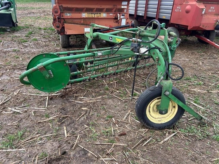 john-deere-74-image-1