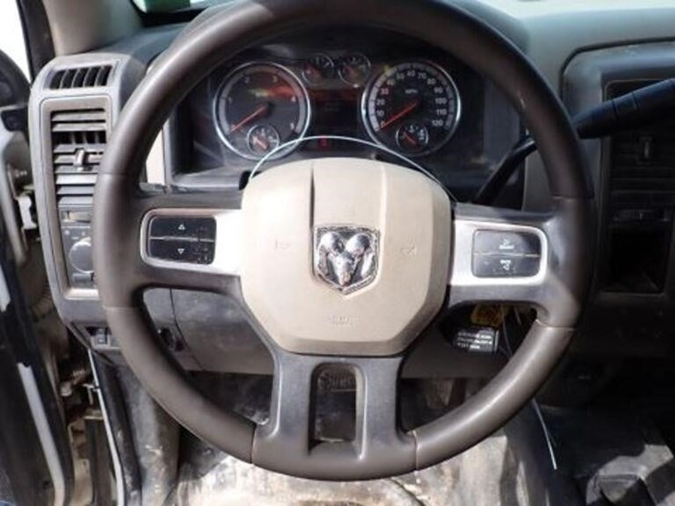 2011-dodge-5500-hd-s/a-service-truck-3d6wu7el3bg61-image-16