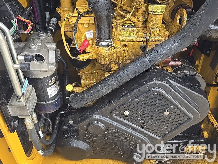 2024-caterpillar-255-image-39