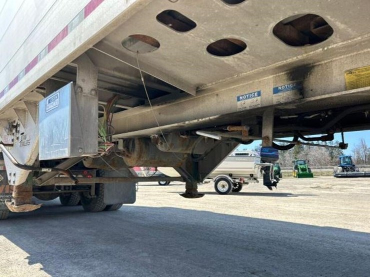 2008-titan-53-ft-image-19