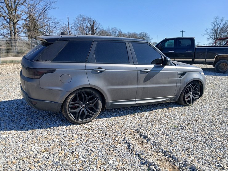 2016-land-rover-range-rover-image-10