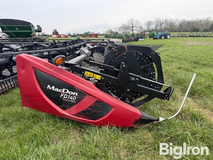 2018-mac-don-fd140-image-4