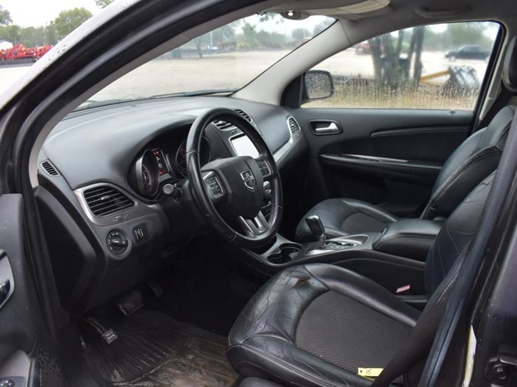 2017-dodge-journey-image-5