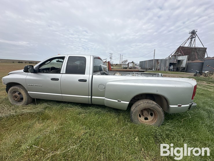 2003-dodge-ram-3500-image-8