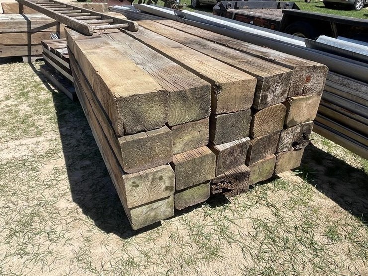 guard-rail-and-wood-posts-image-7