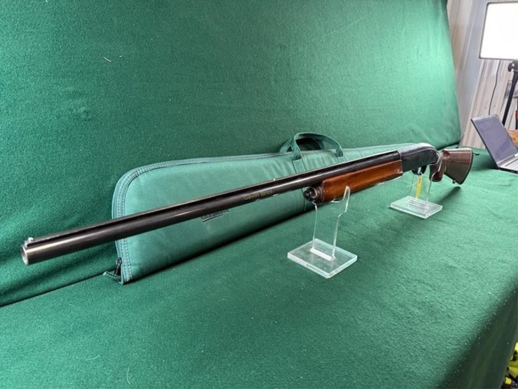 remington-mdl.1100-12ga-magnum-shotgun-image-12