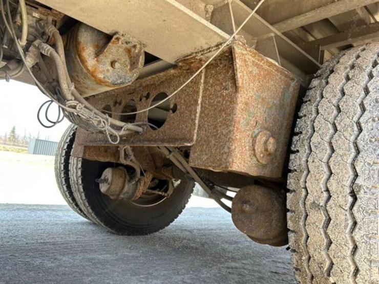 2008-titan-53-ft-image-31