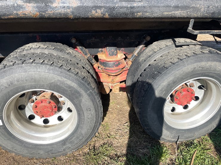 1998-peterbilt-378-image-36